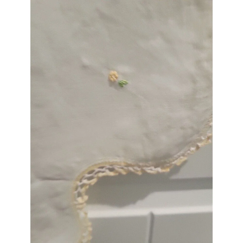 Vintage Hand Embroidered Linen Table Runner/Dresser Scarf with Crochet Trim